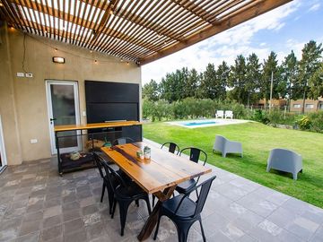 CASA 4 AMBIENTES EN VENTA SAN FELIPE CANNING