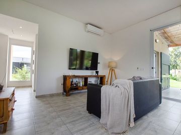 CASA 4 AMBIENTES EN VENTA SAN FELIPE CANNING