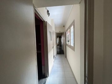 DEPARTAMENTO PISO 4 AMBIENTES EN VENTA EN CIUDAD