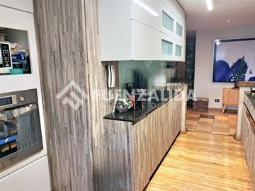 Departamento en Venta en Martín de Zamora, Vespucio, Las Condes RM