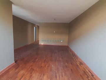 Casas Venta JR. Esteban Camere - SANTIAGO DE SURCO
