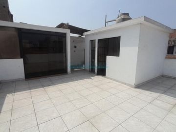 Casas Venta JR. Esteban Camere - SANTIAGO DE SURCO