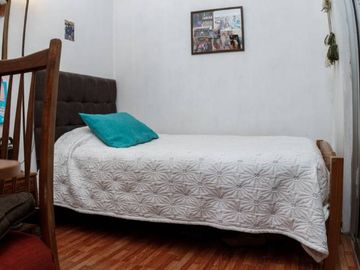 CASA ESQUINA CON LOCAL COMERCIAL SAN BERNARDO