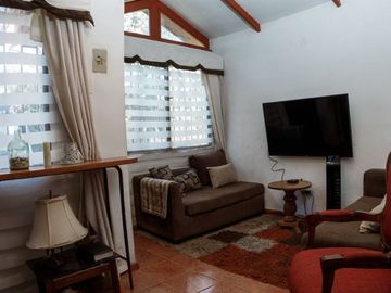 CASA ESQUINA CON LOCAL COMERCIAL SAN BERNARDO