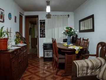 CASA ESQUINA CON LOCAL COMERCIAL SAN BERNARDO