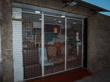 CASA ESQUINA CON LOCAL COMERCIAL SAN BERNARDO