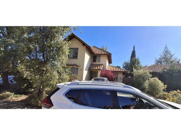 SE VENDE CASA HACIENDA EL PEÑON, PUENTE ALTO