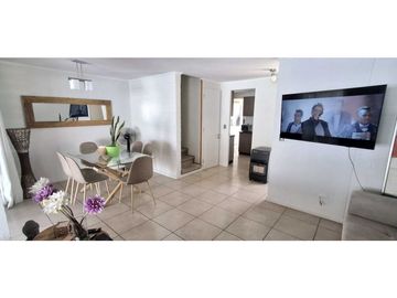 SE VENDE CASA ALTOS DEL RACO 6, PUENTE ALTO