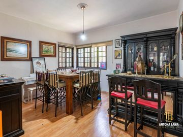 Casa en Venta y Renta en Barrio de Santiago