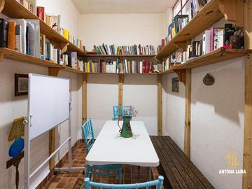 Casa en Venta y Renta en Barrio de Santiago