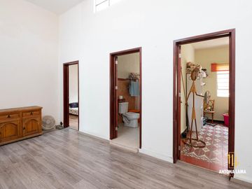 Casa en Venta y Renta en Barrio de Santiago