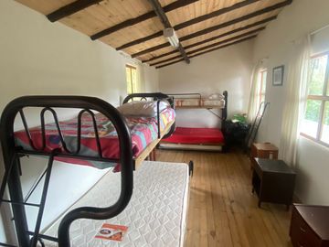 VENTA DE CASA RUSTICA  CON TERRENO DE 14.200 M2