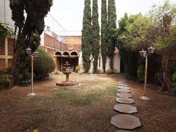 CASA EN VENTA EN MORELIA, CALZ. VENTURA PUENTE