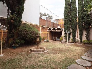 CASA EN VENTA EN MORELIA, CALZ. VENTURA PUENTE