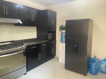 CASA EN VENTA COL. UNIDAD NACIONAL CD. MADERO, TAMAULIPAS