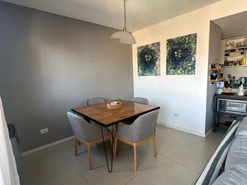 Departamento en  venta de 2 ambientes con cochera en Victoria