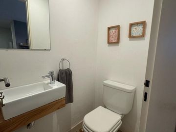 Departamento en  venta de 2 ambientes con cochera en Victoria
