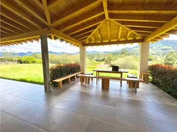 casa finca campestre para venta la Ceja Antioquia 2.620 m2 JLRB