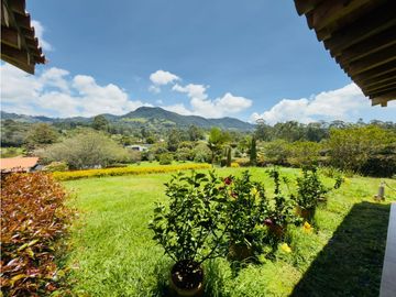 casa finca campestre para venta la Ceja Antioquia 2.620 m2 JLRB