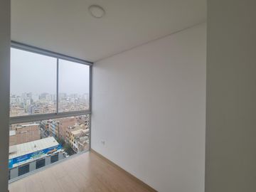 SE ALQUILA DEPARTAMENTO SEMI AMOBLADO EN SURQUILLA A PASOS DEL OPEN PLAZA