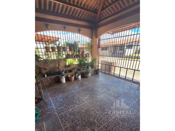 CASA EN VENTA - LAS CUMBRES NORTE