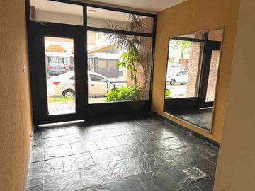 VENTA Departamento 4 amb. con balcón en Florida
