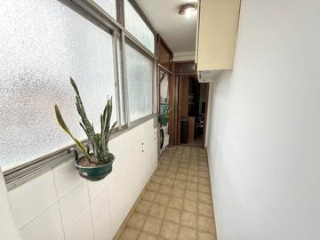 VENTA Departamento 4 amb. con balcón en Florida