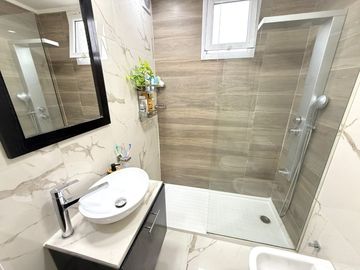 VENTA Departamento 4 amb. con balcón en Florida