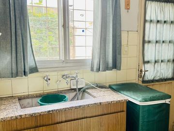Casa en venta de 3 dormitorios c/ cochera en Kilometro 5