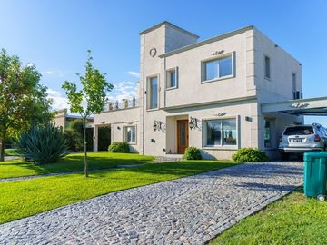 ¡RETASADO! - Casa Haras Santa Maria Oportunidad