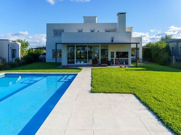 ¡RETASADO! - Casa Haras Santa Maria Oportunidad
