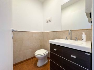 VENTA CASA CERRO DE LAS ROSAS 3 DORM