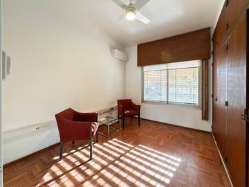 VENTA CASA CERRO DE LAS ROSAS 3 DORM