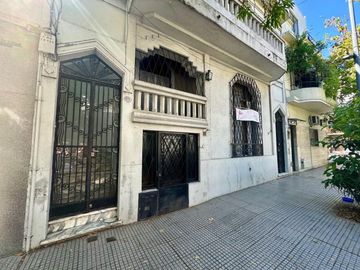 VENTA CASA EN DOS PLANTAS VILLA CRESPO