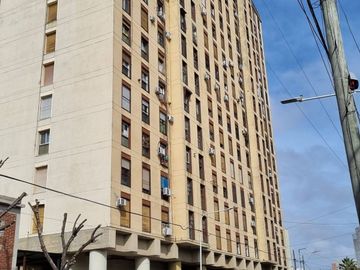 VENTA DEPTO 3 AMBIENTES EN AVELLANEDA CENTRO