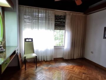 VENTA DE CASA 4AMB C/PILETA GALERIA EL TALAR TIGRE
