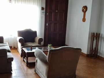 VENTA DE CASA 4AMB C/PILETA GALERIA EL TALAR TIGRE