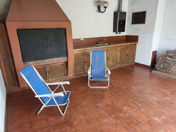 VENTA DE CASA 4AMB C/PILETA GALERIA EL TALAR TIGRE