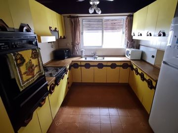 VENTA DE CASA 4AMB C/PILETA GALERIA EL TALAR TIGRE