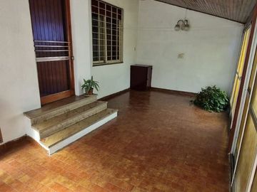 VENTA DE CASA 4AMB C/PILETA GALERIA EL TALAR TIGRE