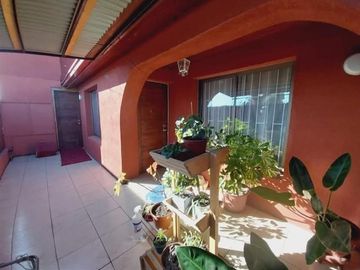 Casa en Venta en los puelches 905