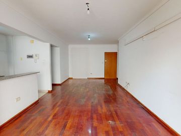 VENTA DEPARTAMENTO 2 AMB EN AVELLANEDA CENTRO