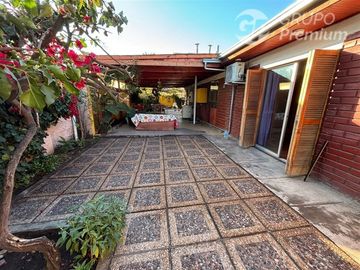 Casa en Venta en Pasaje Murillo / Santo Domingo