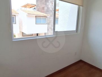 Hacienda Real II Casa en condominio en venta en San Francisco