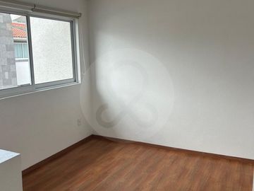Hacienda Real II Casa en condominio en venta en San Francisco