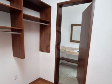 Hacienda Real II Casa en condominio en venta en San Francisco