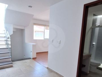 Hacienda Real II Casa en condominio en venta en San Francisco