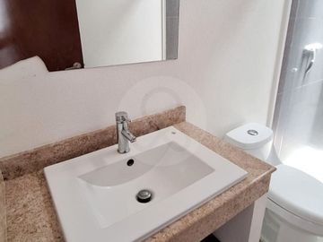 Hacienda Real II Casa en condominio en venta en San Francisco