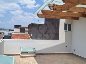 Hacienda Real II Casa en condominio en venta en San Francisco