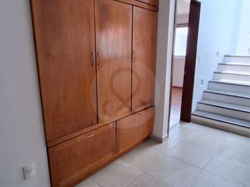 Hacienda Real II Casa en condominio en venta en San Francisco